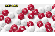 PERSONALIZABLE M&M’S BRAND FLAG GIFT BOX